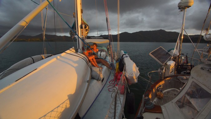 Raft- up with Oleada inBahia Honda